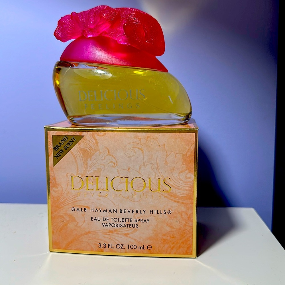 Delicious Feelings Beverly Hills Eau de Toilette Spray. 3.3 Oz /100 ml